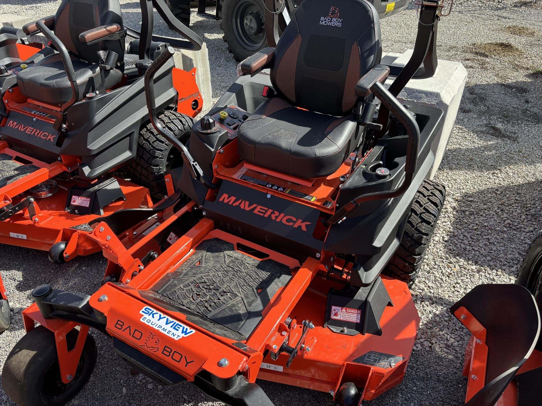 2026 Bad Boy MAVERICK 5400 Lawn Mower