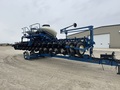  Kinze 3660 Planter