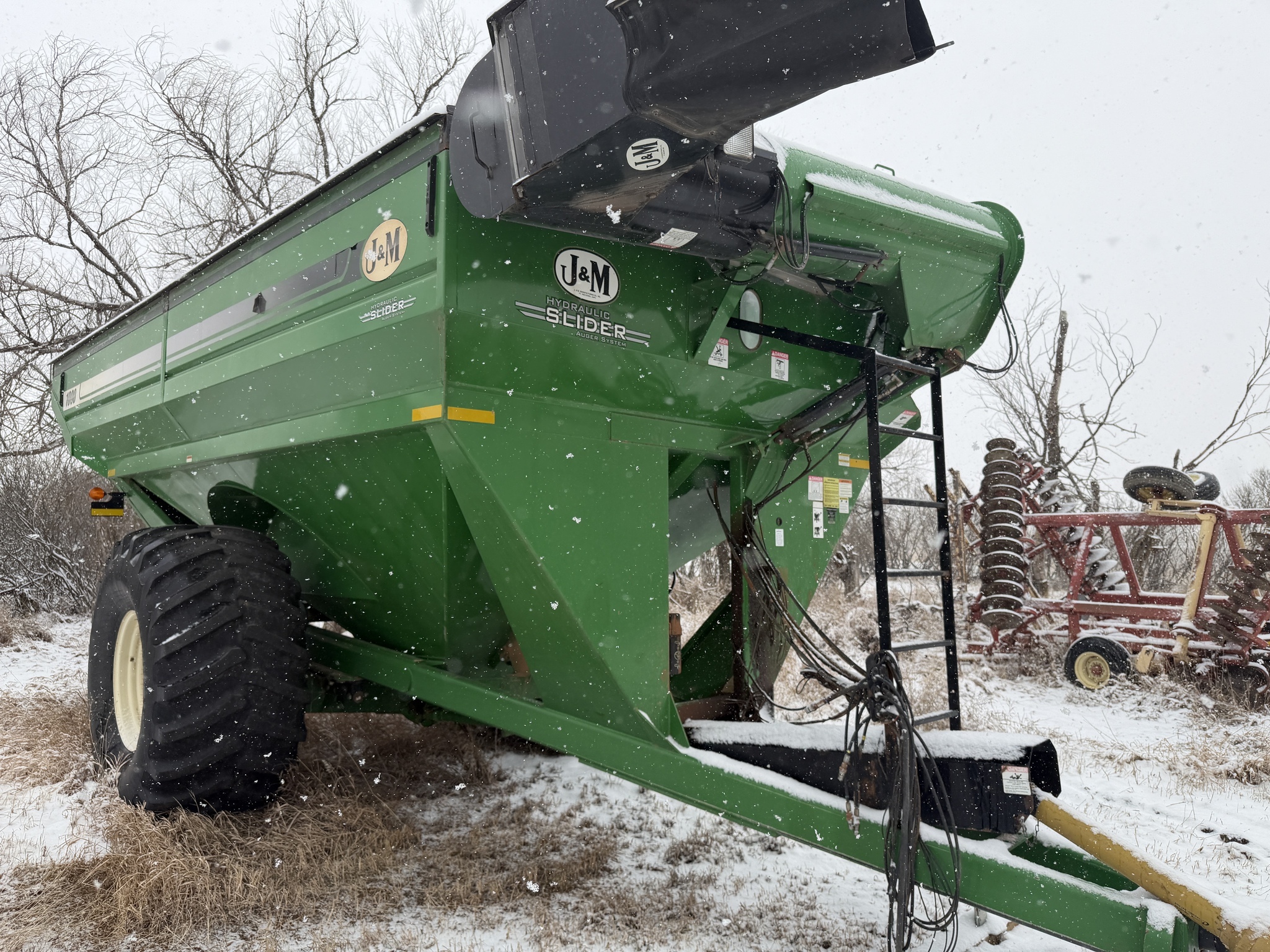  J&M 1000-20 Grain Cart