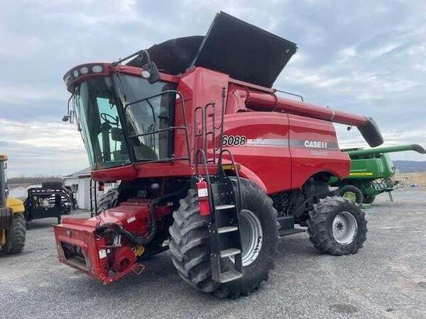 Used Combines for Sale - 4118 Listings | Machinery Pete