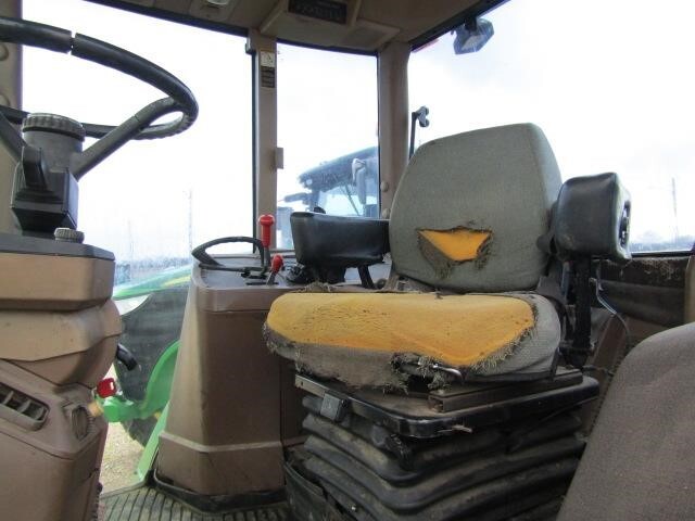  John Deere 7800 Tractor