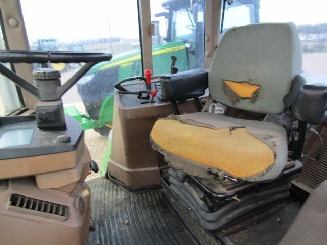  John Deere 7800 Tractor