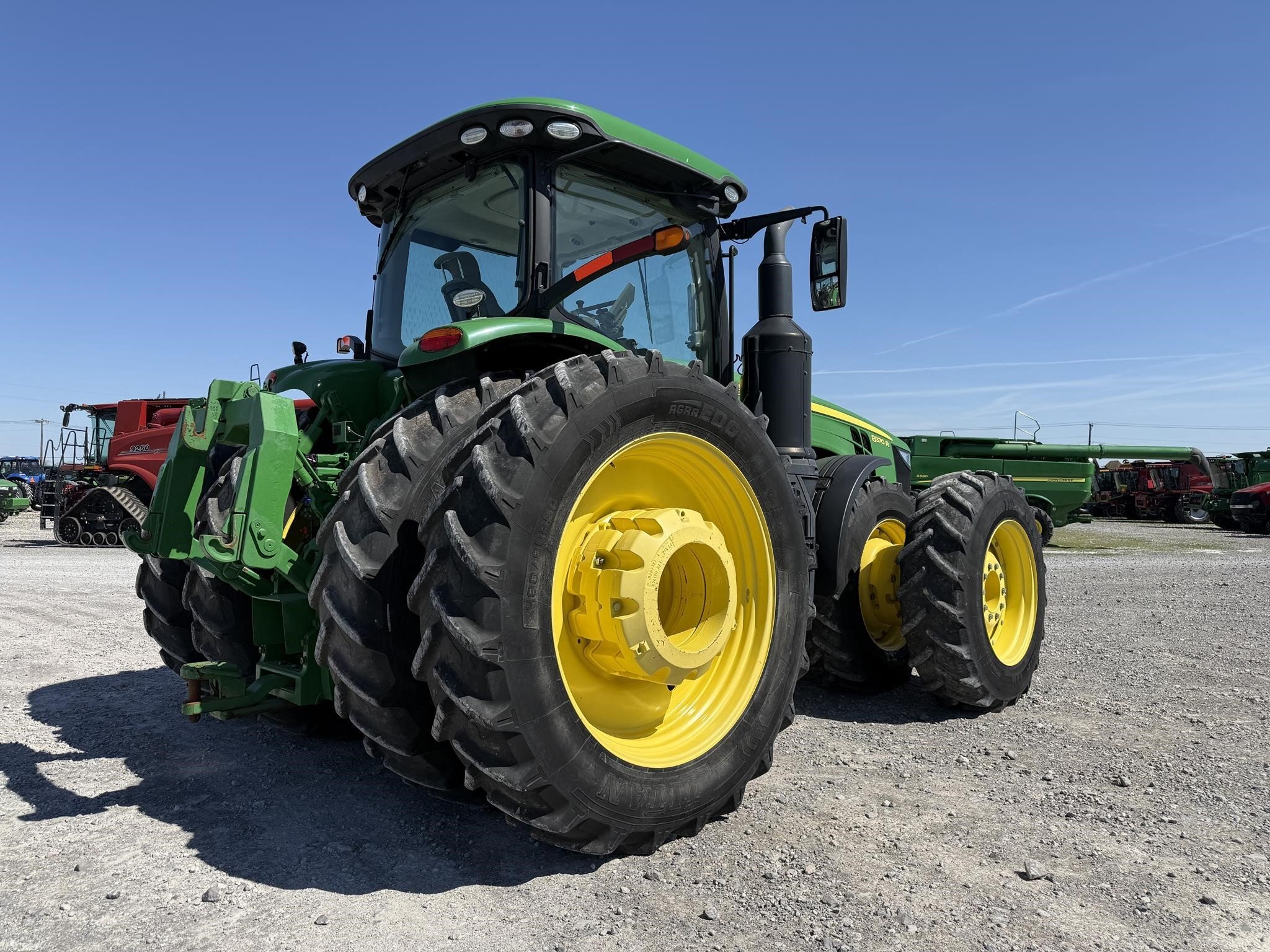 2018 John Deere 8370R Tractor