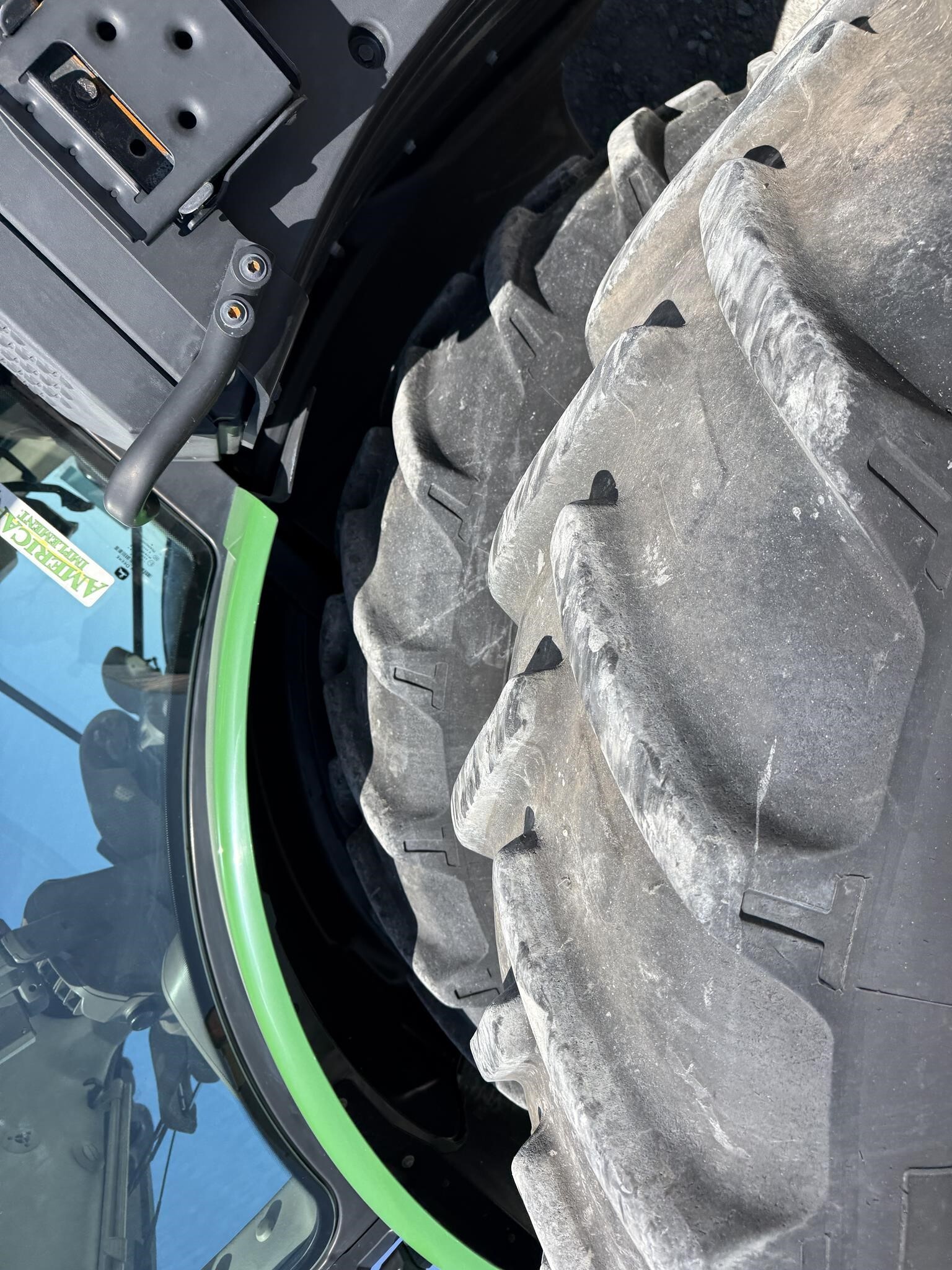 2018 John Deere 8370R Tractor