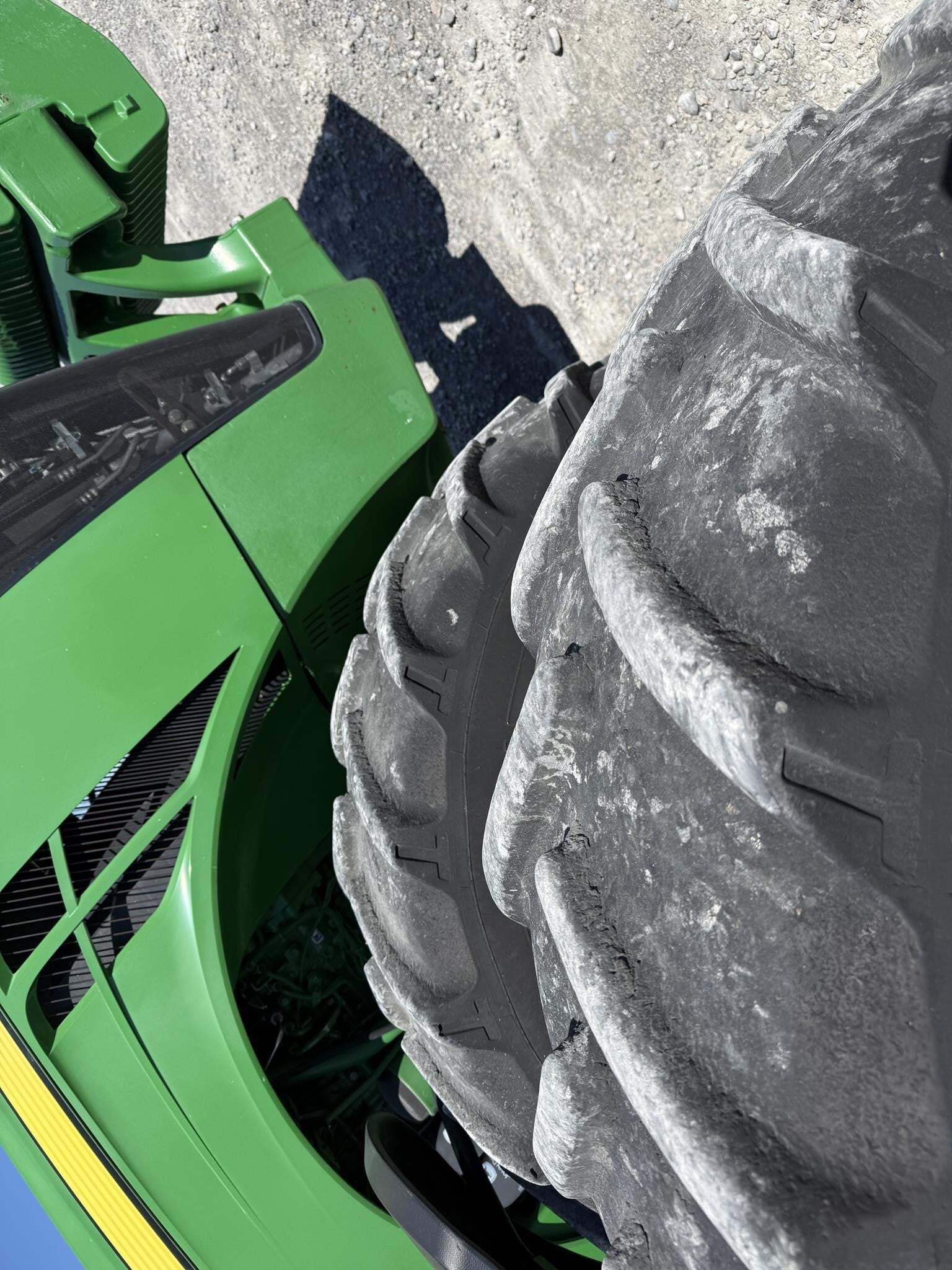 2018 John Deere 8370R Tractor