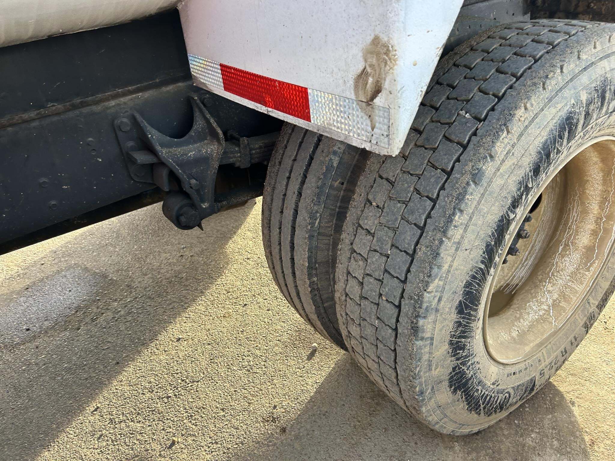 2005 Ford F-650 Pickup