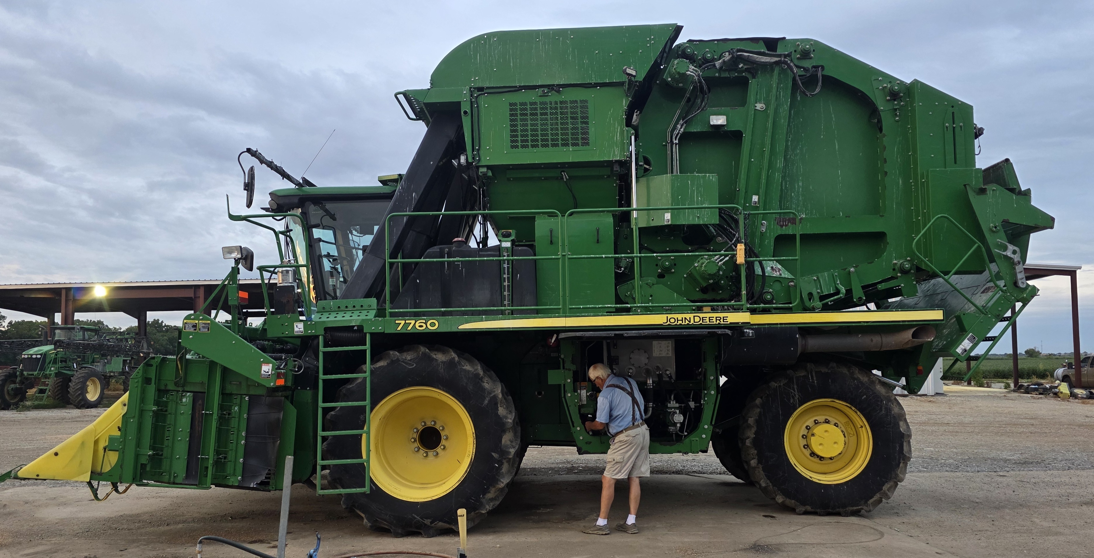 2013 John Deere 7760 Cotton Equipment