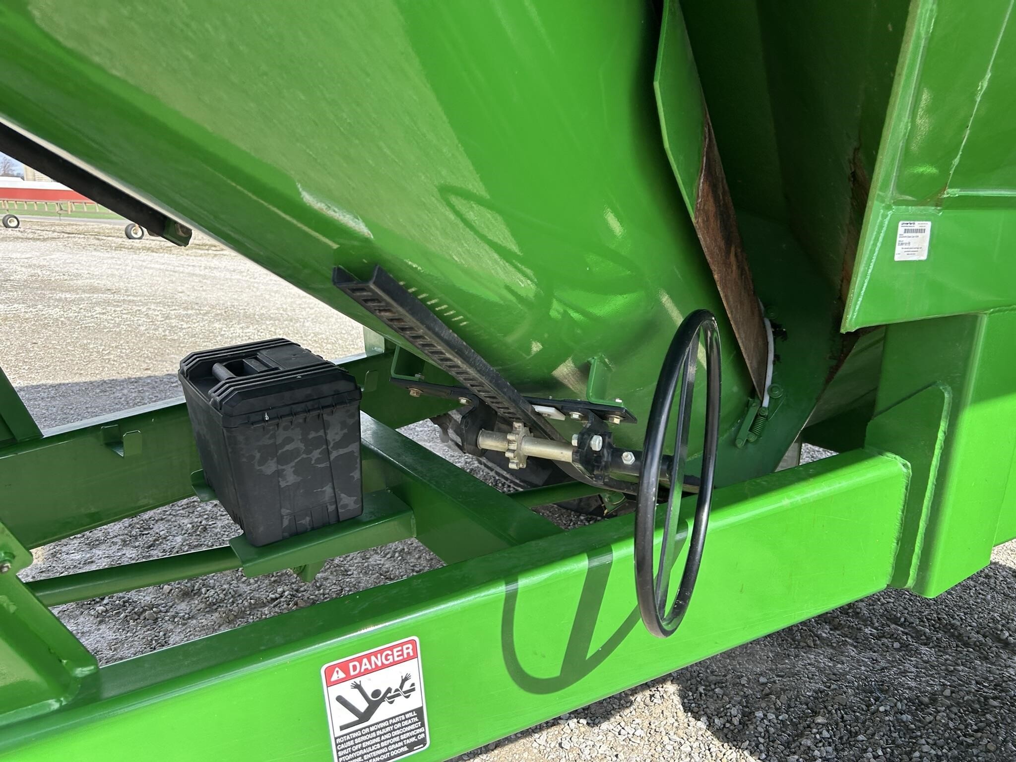 2017 Unverferth 1319 Grain Cart