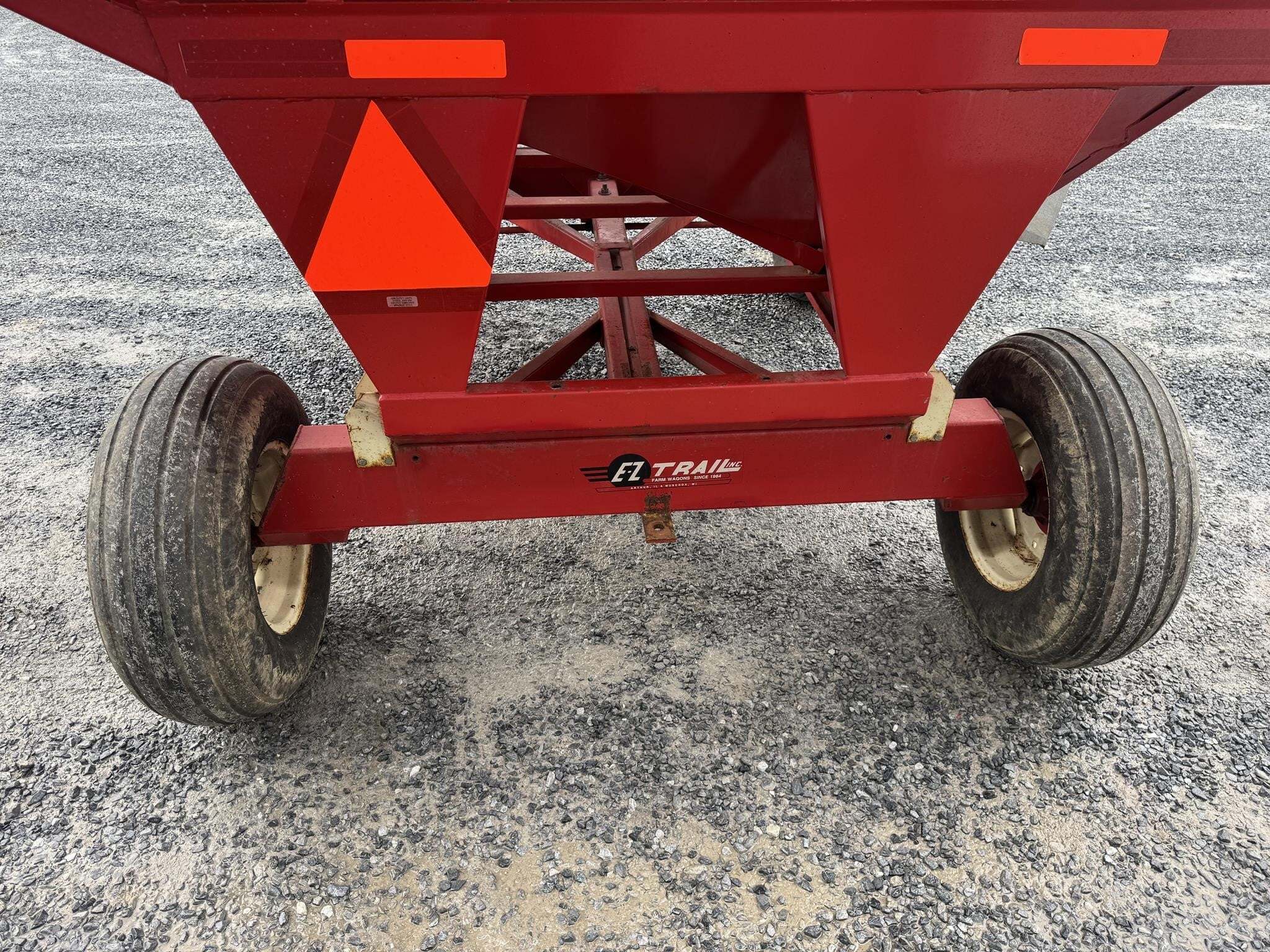  E-Z Trail 230 Gravity Wagon