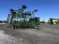 2006 John Deere 2210 Field Cultivator