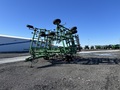 2006 John Deere 2210 Field Cultivator
