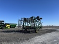 2006 John Deere 2210 Field Cultivator