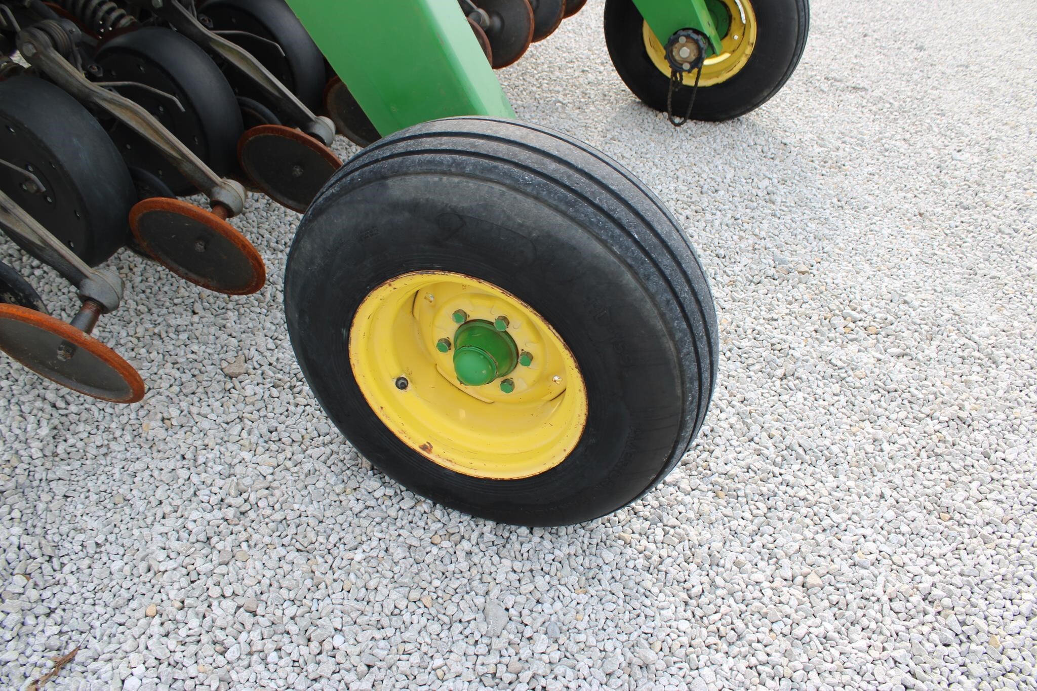 2006 John Deere 1590 Drill