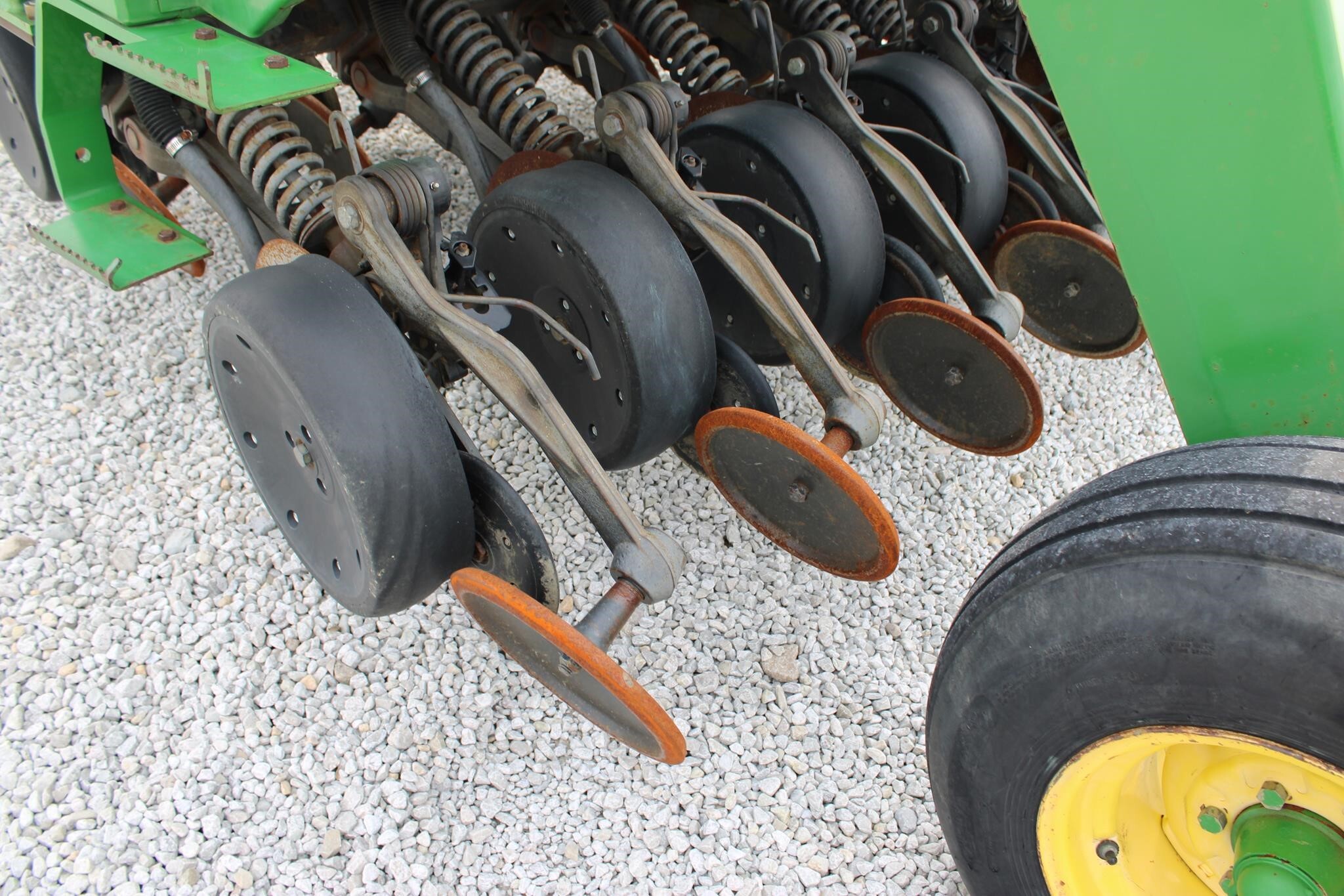 2006 John Deere 1590 Drill