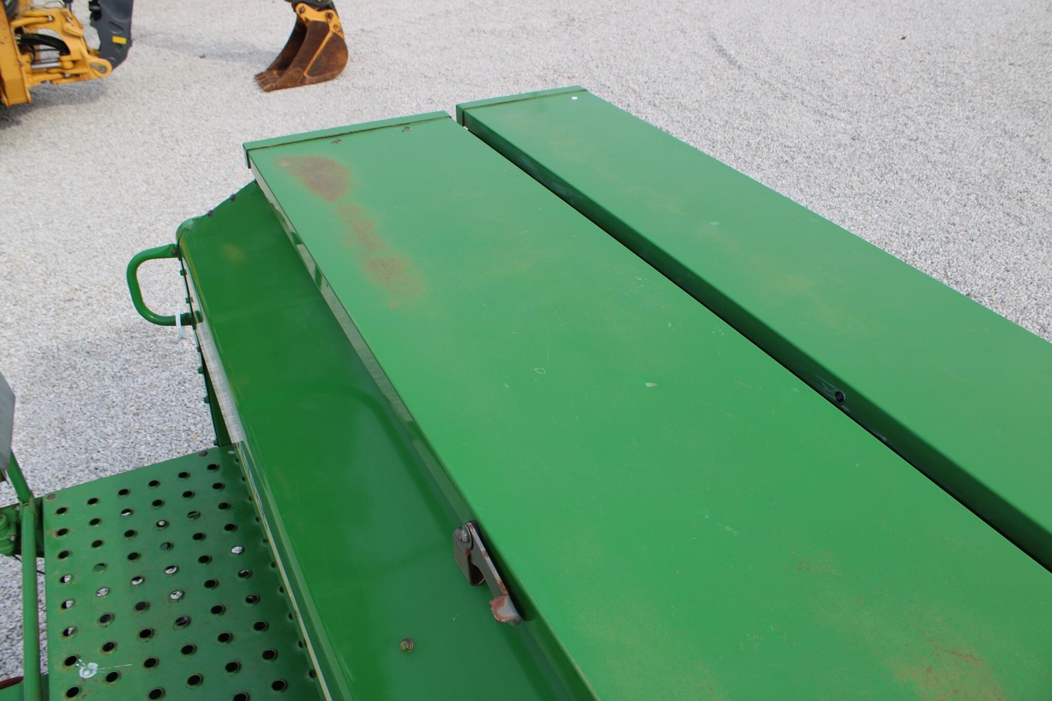 2006 John Deere 1590 Drill