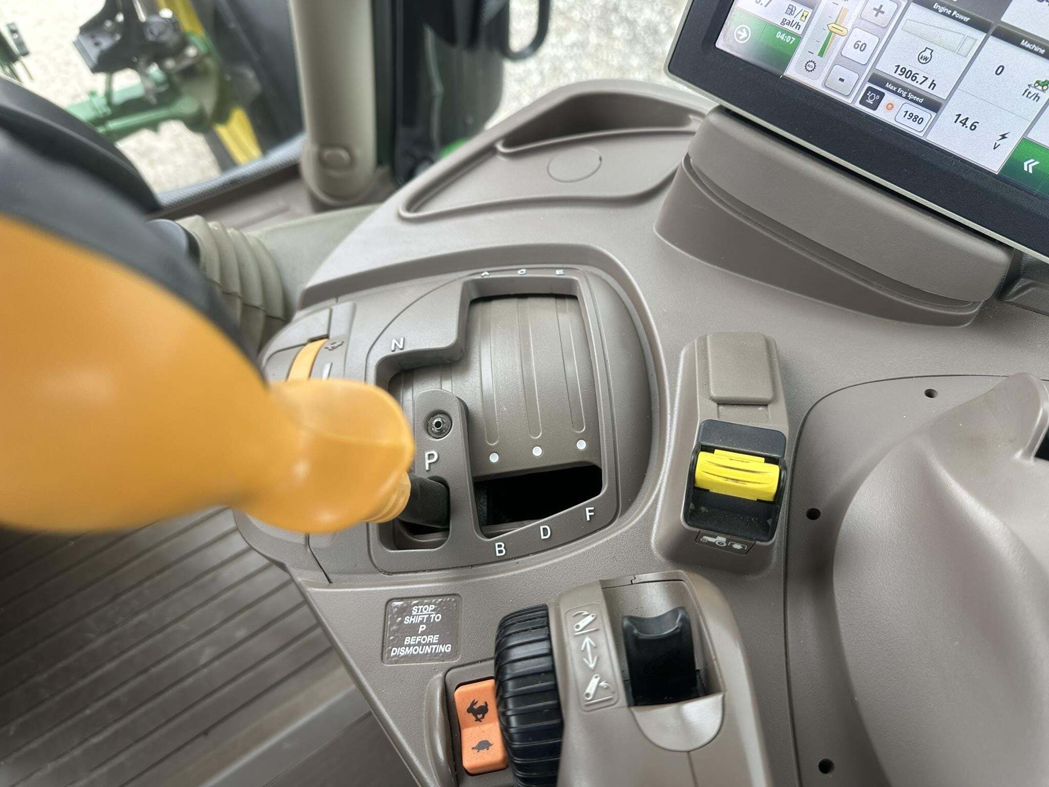 2017 John Deere 6130R Tractor