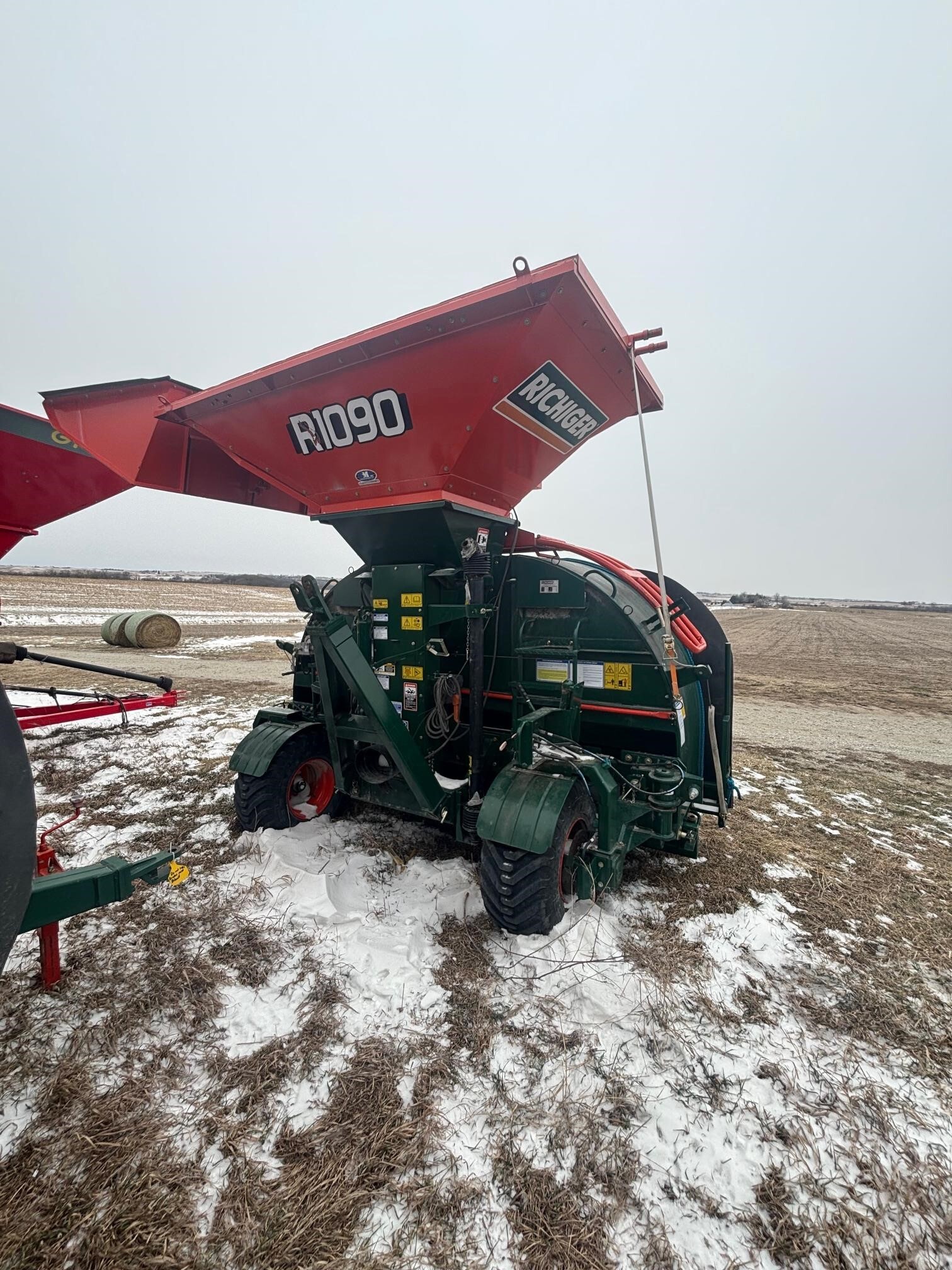 2020 Richiger R1090 Grain Bagger