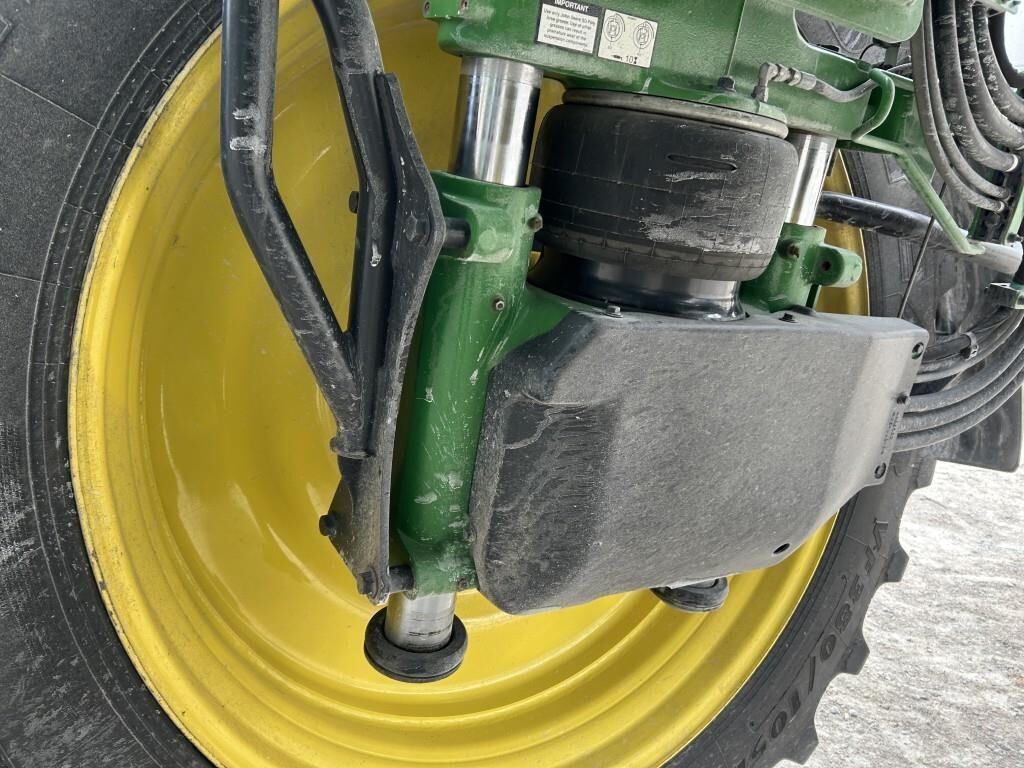 2022 John Deere 600R Loader and Skid Steer Attachment