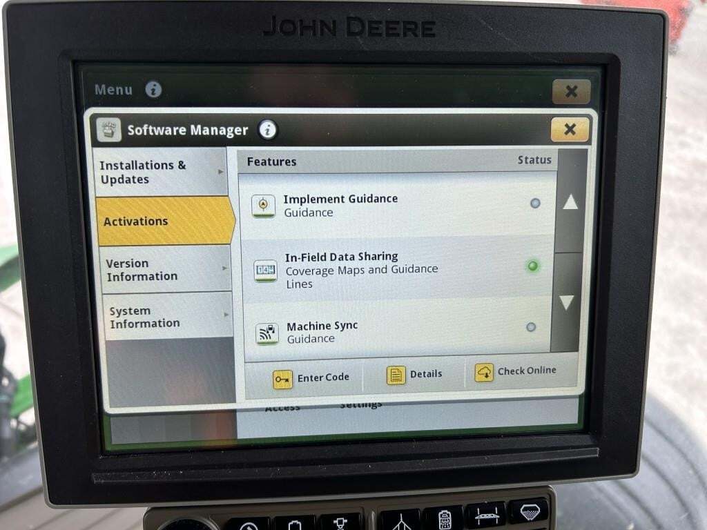 2022 John Deere 600R Loader and Skid Steer Attachment
