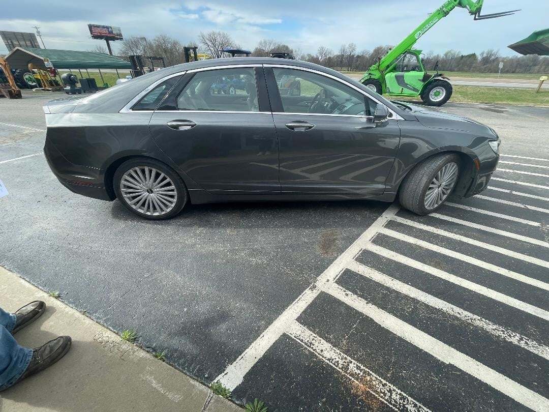 2017 Lincoln MKZ Car
