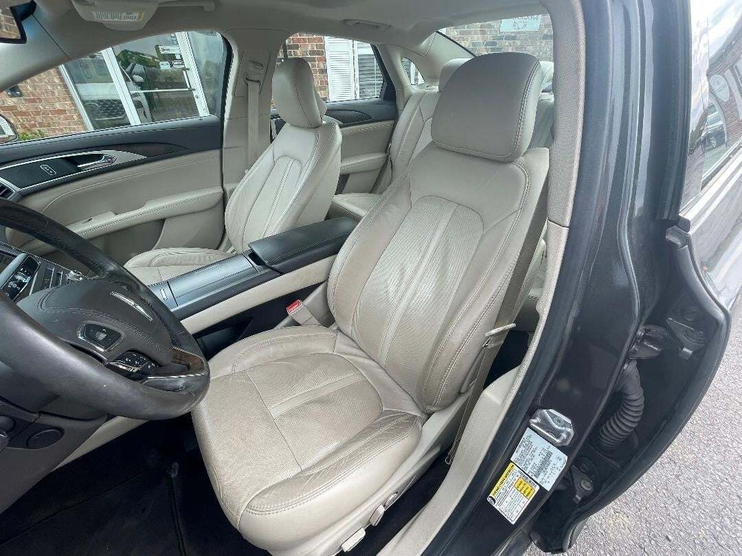 2017 Lincoln MKZ Car
