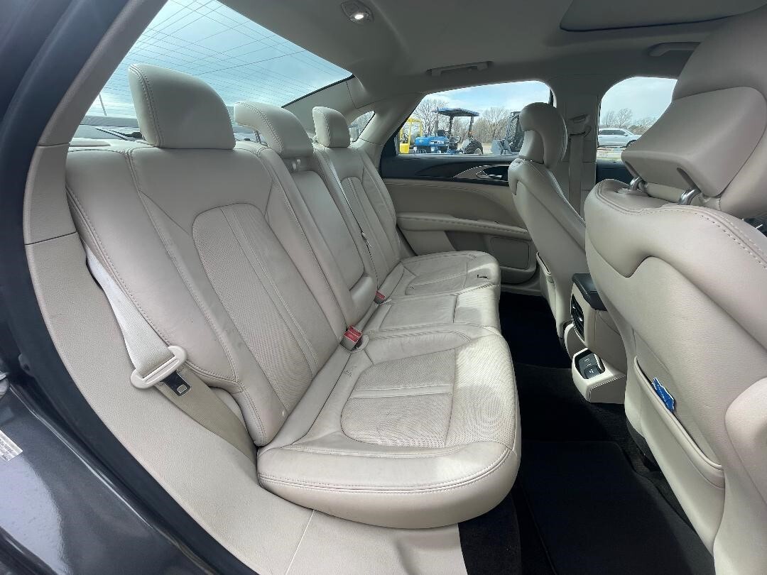 2017 Lincoln MKZ Car