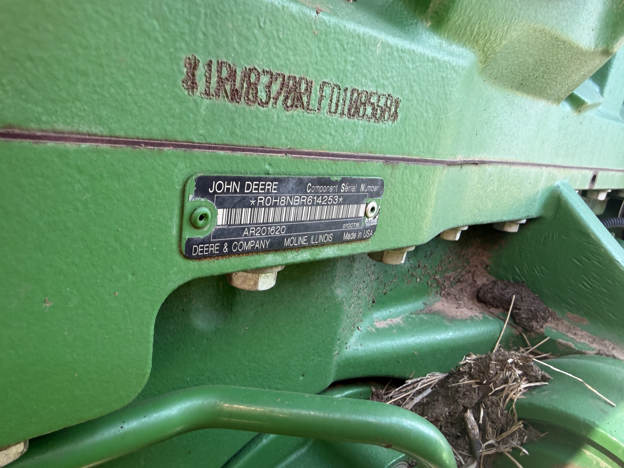 2016 John Deere 8370R Tractor
