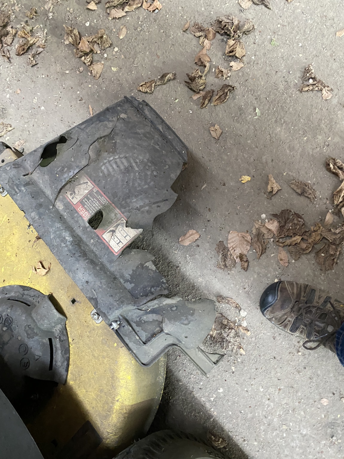 2021 John Deere Z545R Lawn Mower