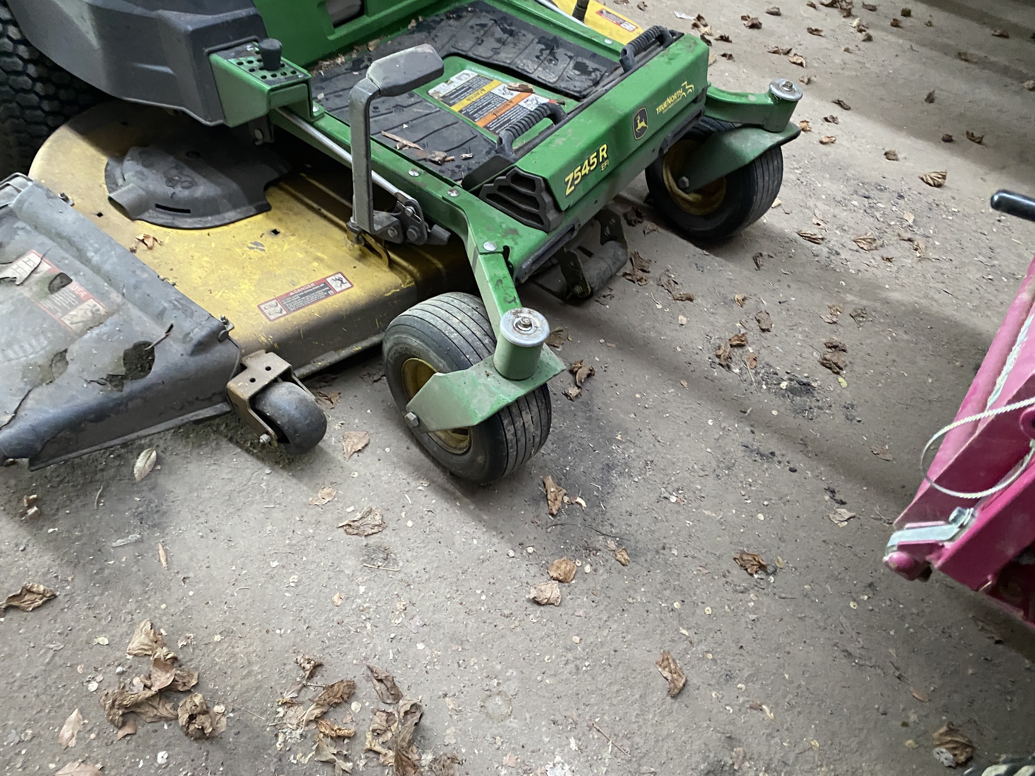 2021 John Deere Z545R Lawn Mower