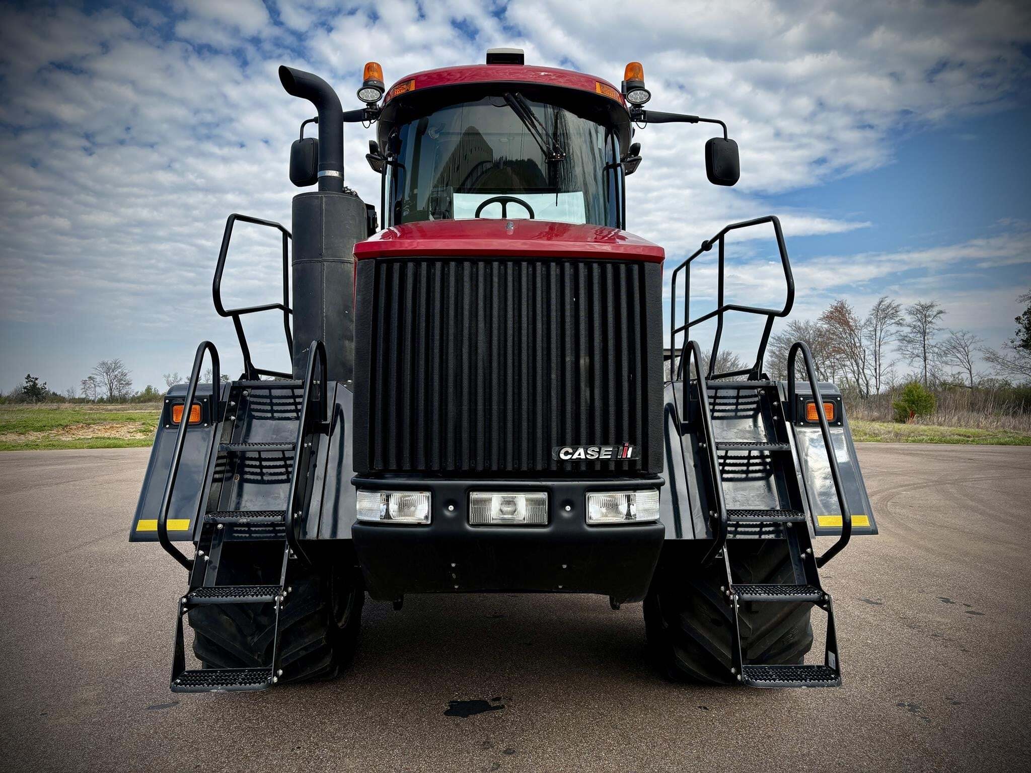 2022 Case IH TITAN 4040 Self-Propelled Sprayer