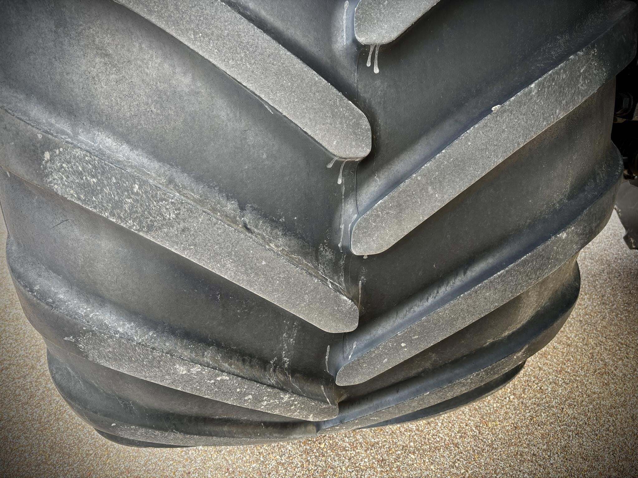 2022 Case IH TITAN 4040 Self-Propelled Sprayer