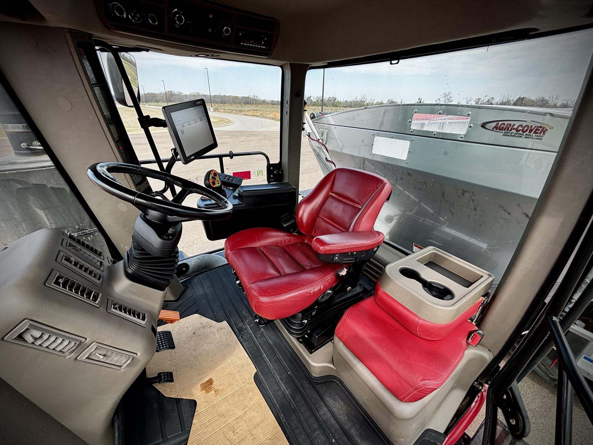 2022 Case IH TITAN 4040 Self-Propelled Sprayer