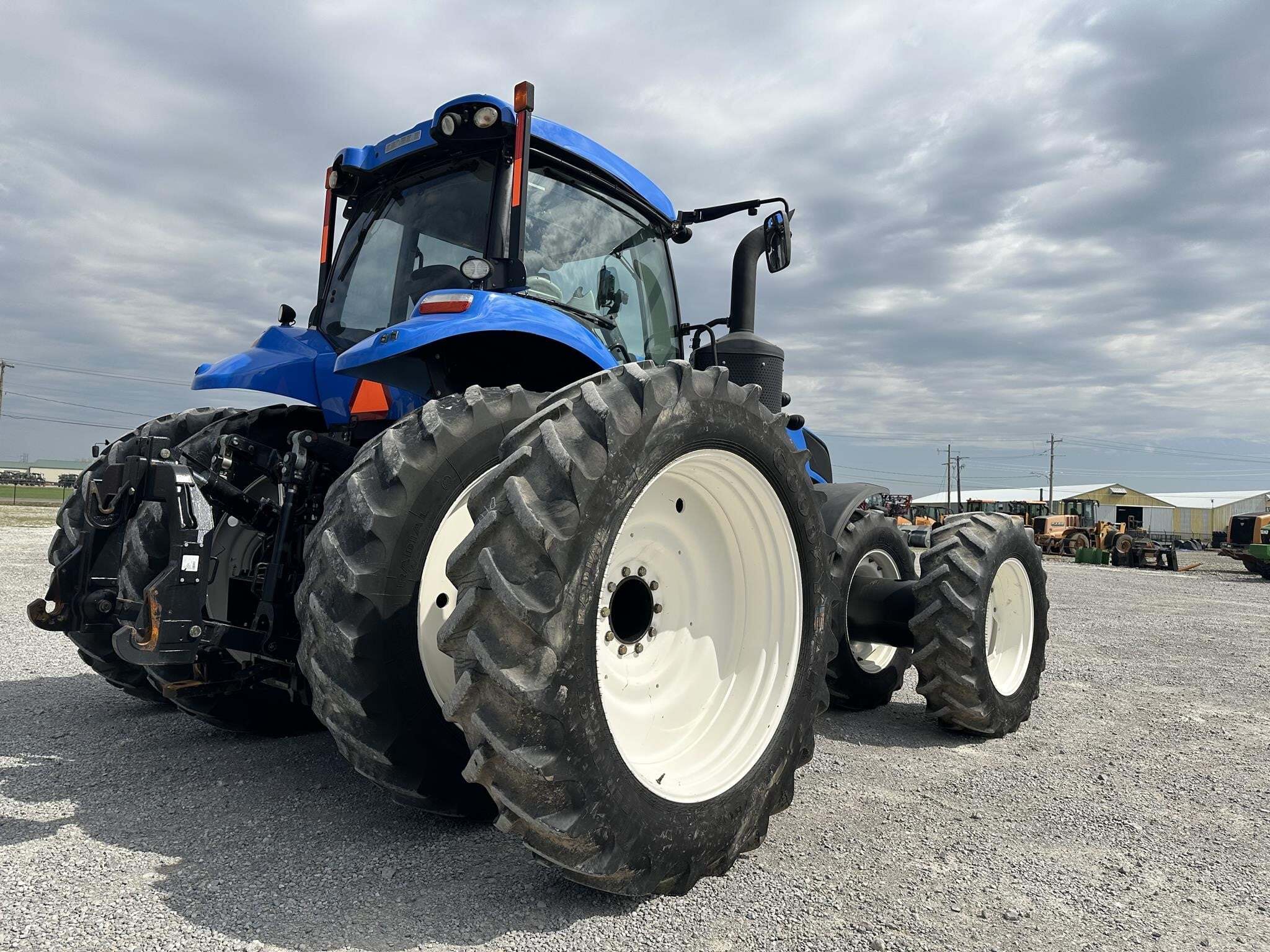 2016 New Holland T8.410 Tractor