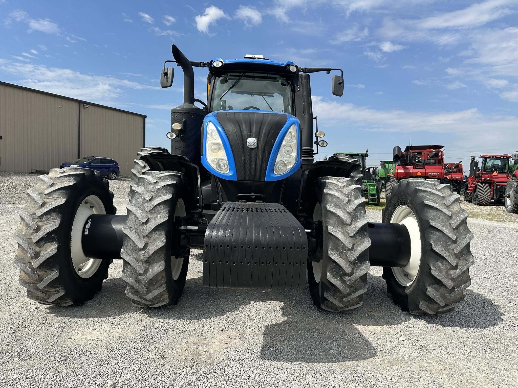 2016 New Holland T8.410 Tractor