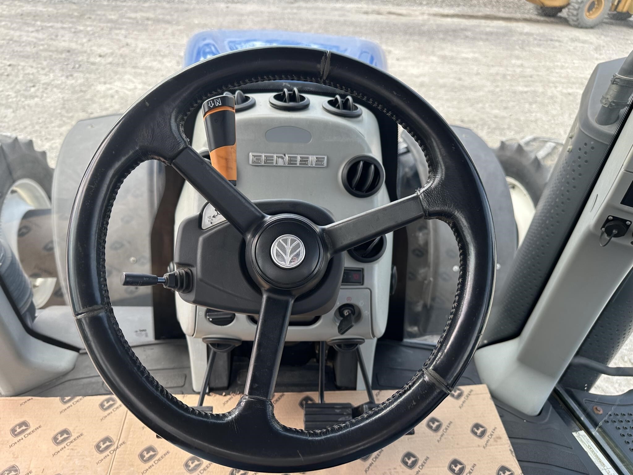 2016 New Holland T8.410 Tractor