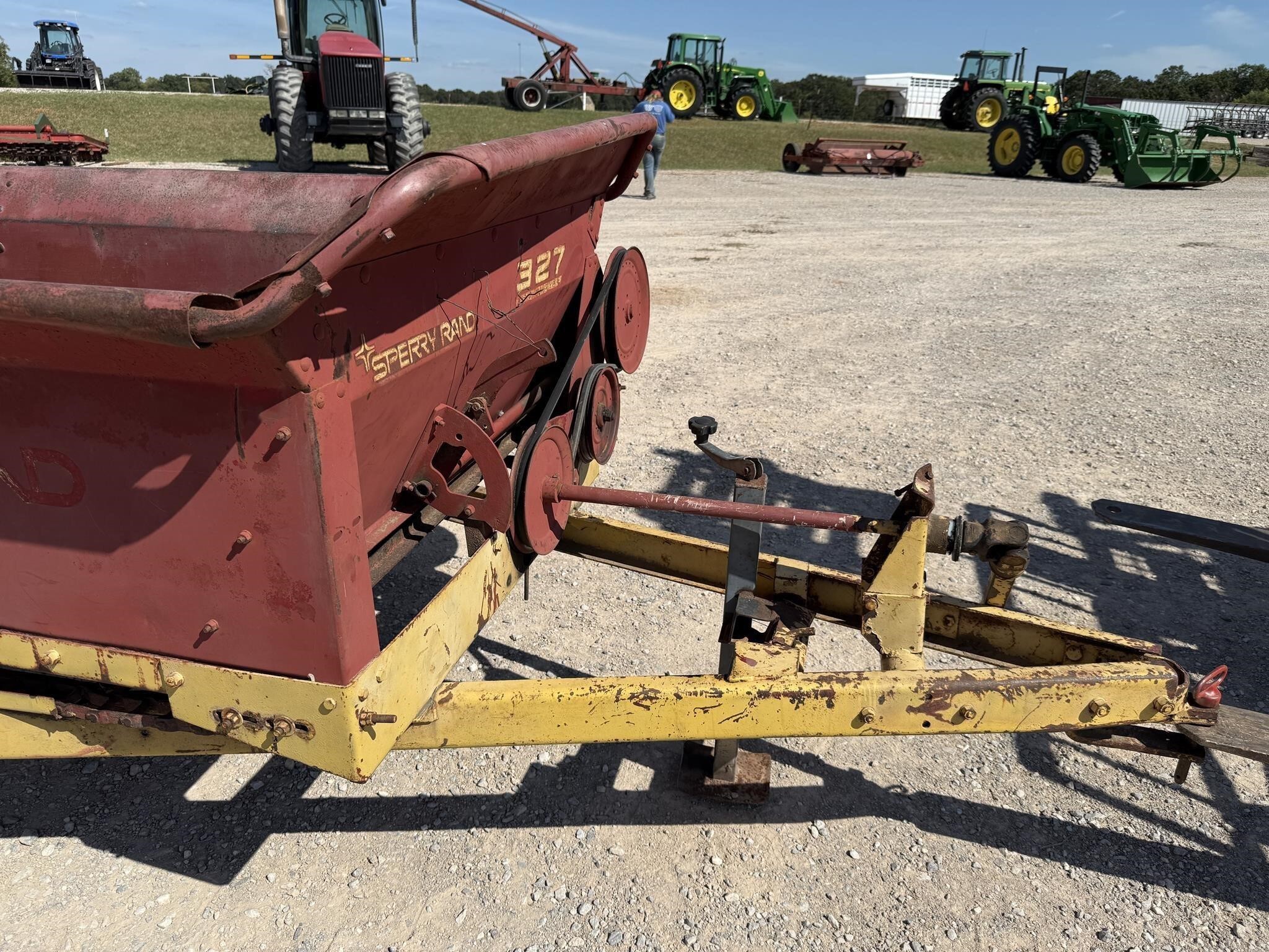  New Holland 327 Miscellaneous