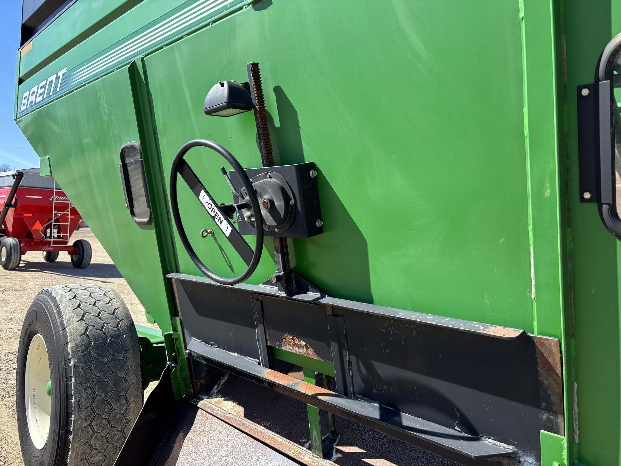 2007 Brent 644 Gravity Wagon