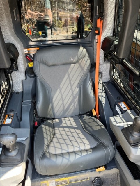 2024 John Deere 333 P Skid Steer