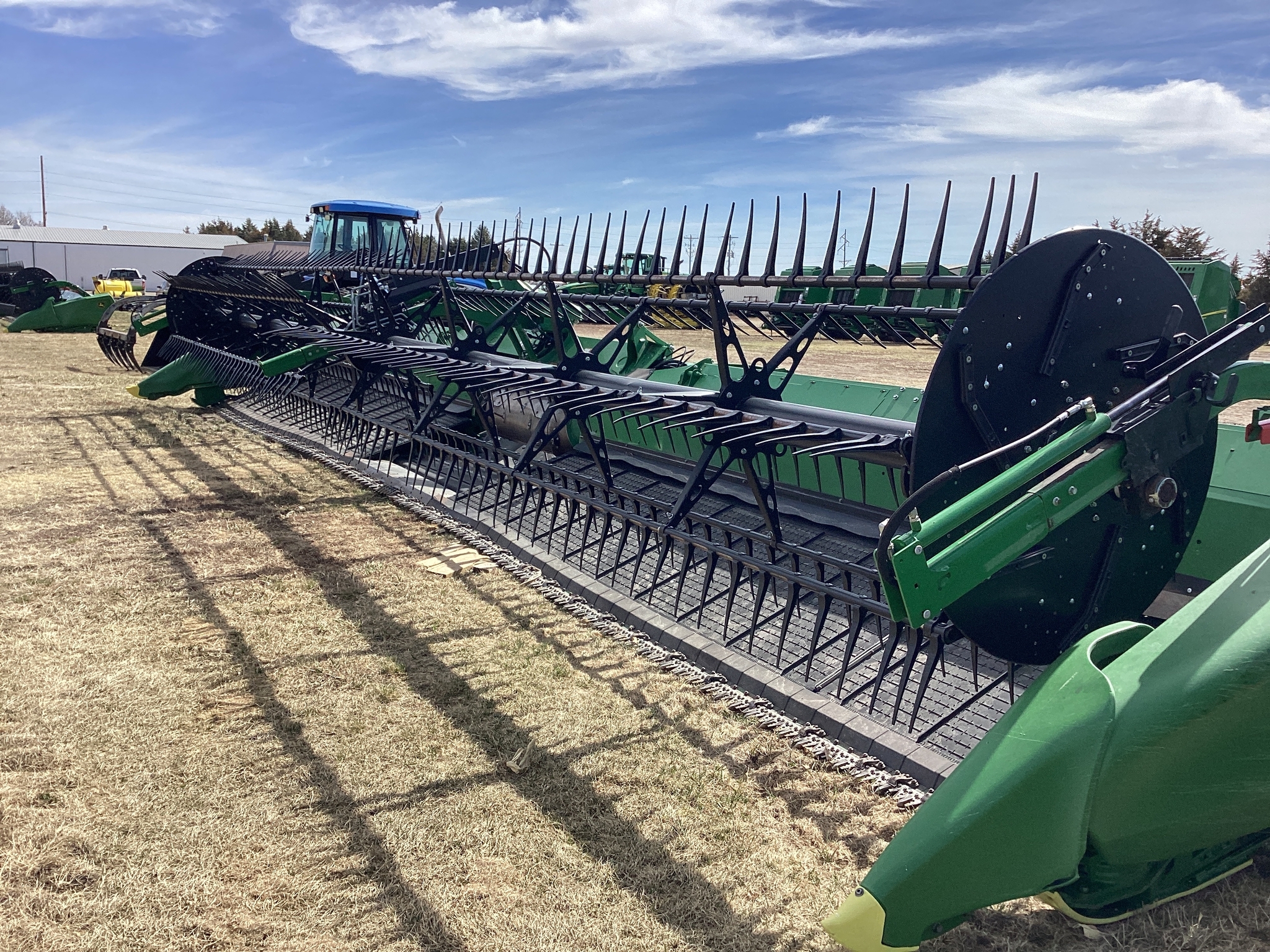 2022 John Deere HD40F Platform