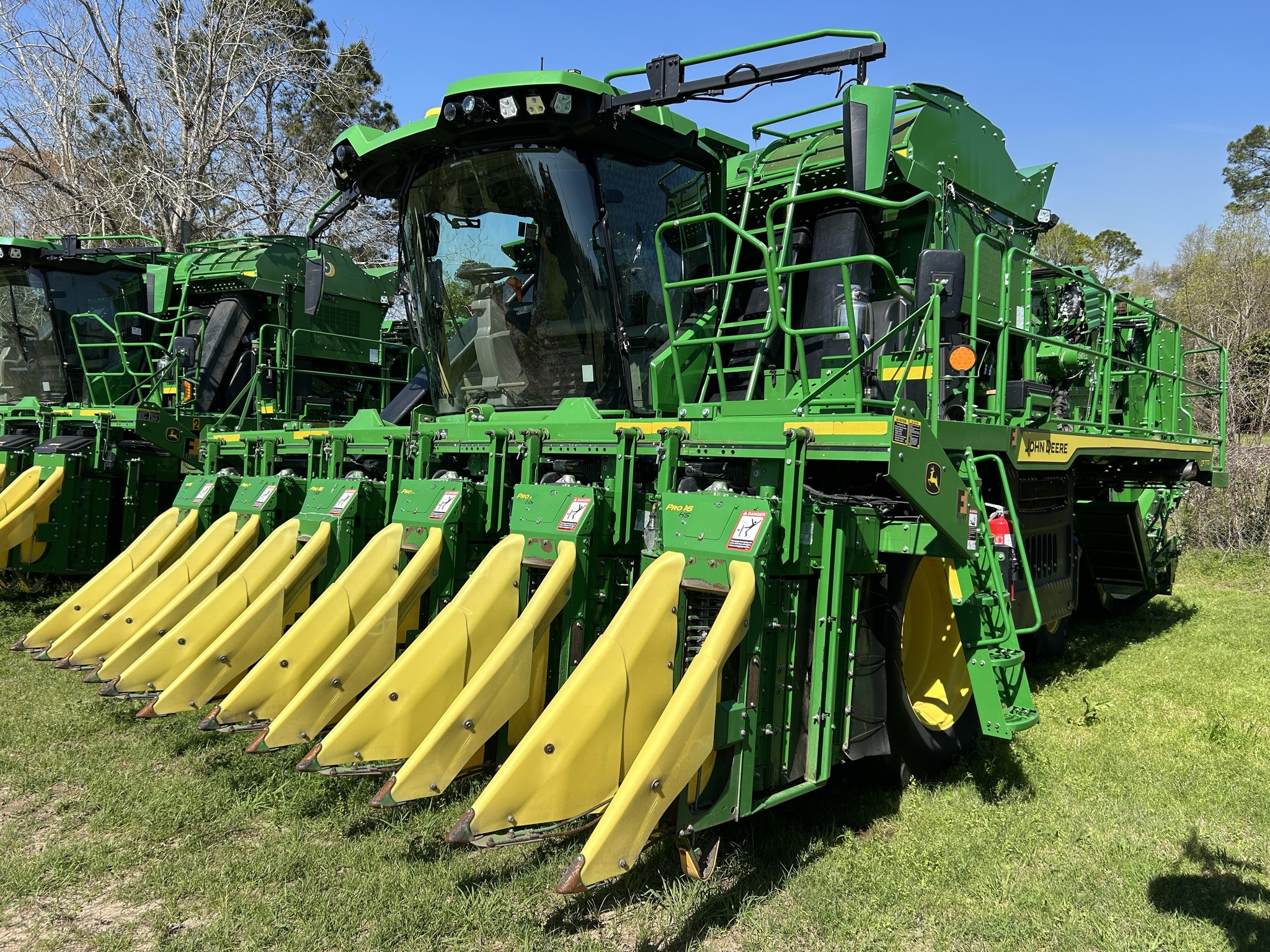 2023 John Deere CP770 Cotton Equipment