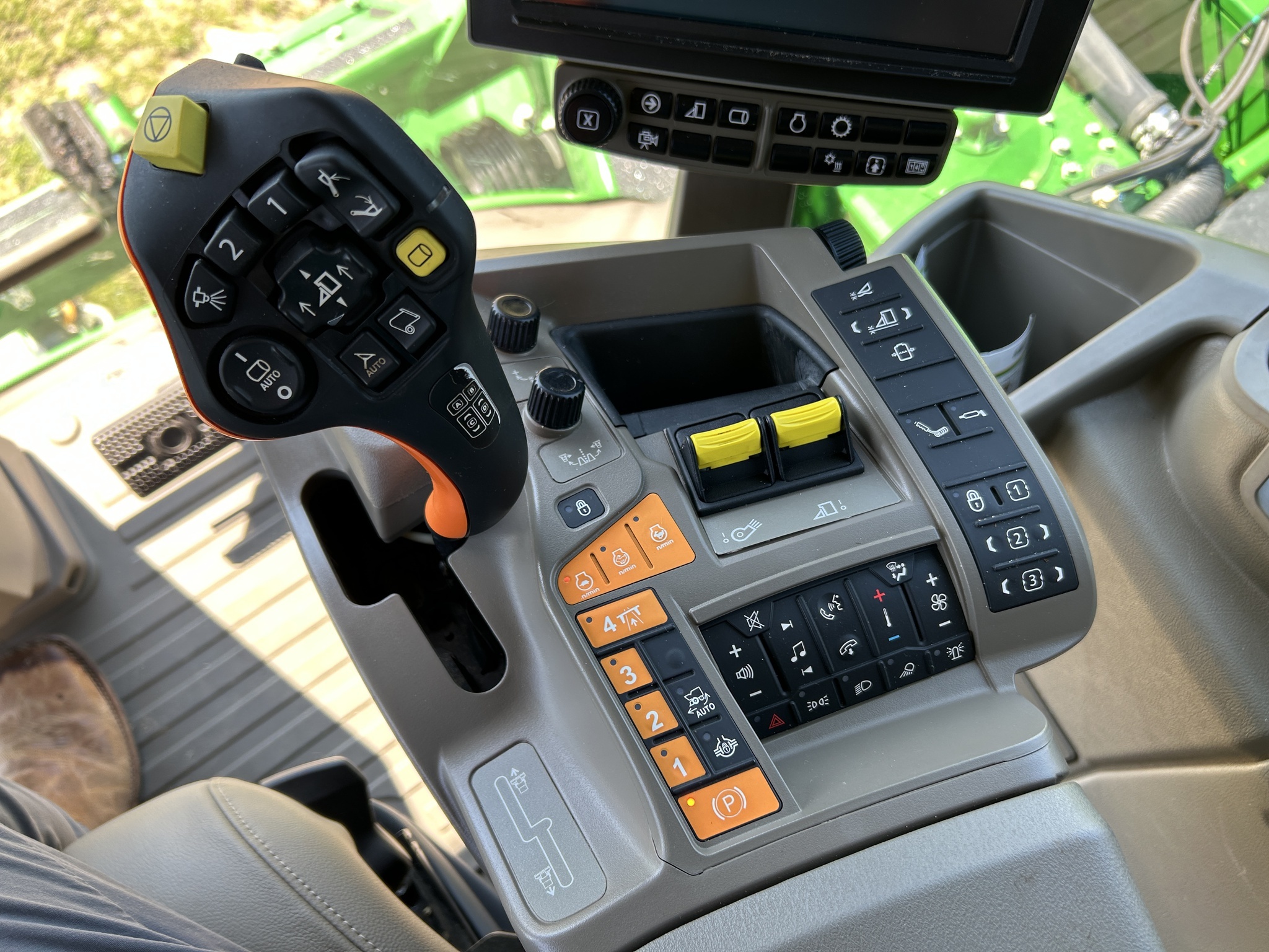 2023 John Deere CP770 Cotton Equipment