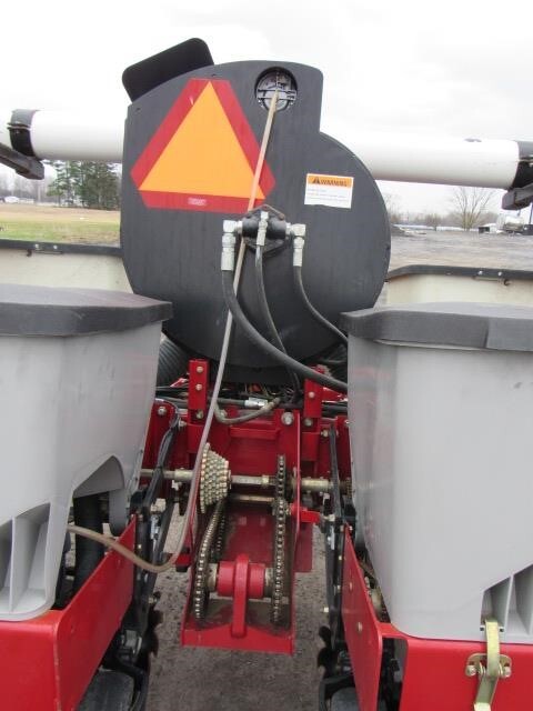 2010 Case IH 1220 Planter