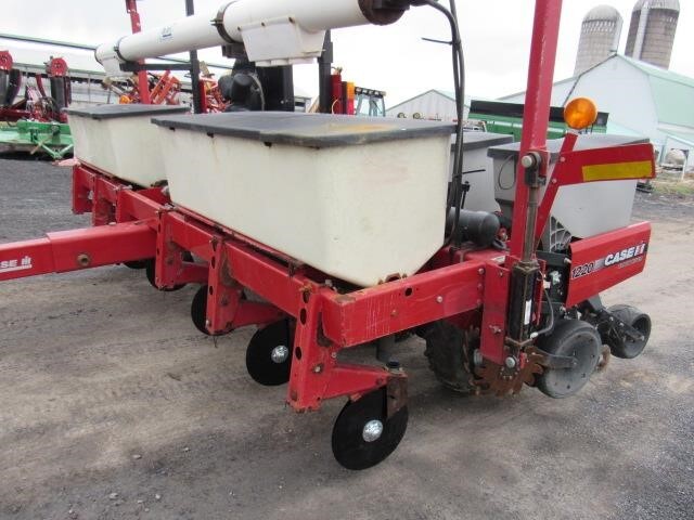 2010 Case IH 1220 Planter