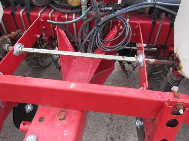 2010 Case IH 1220 Planter