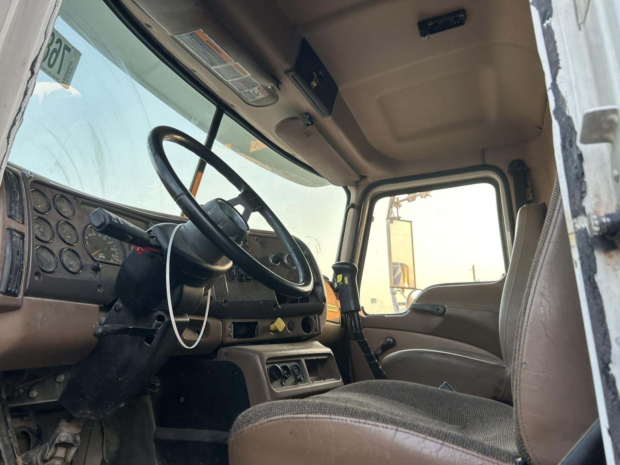 2005 Mack Granite CV713 Dump Trucks/Trailer