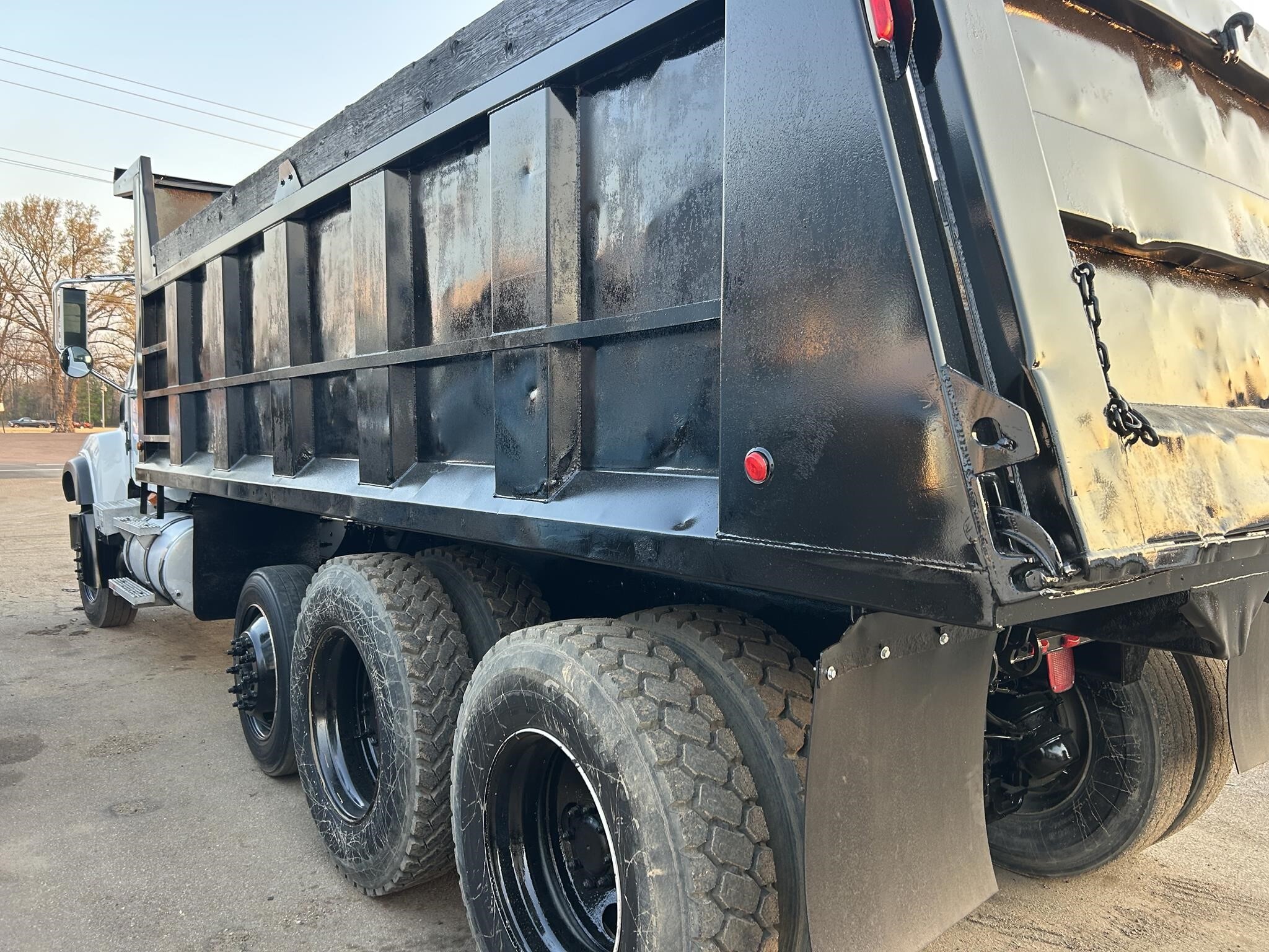 2005 Mack Granite CV713 Dump Trucks/Trailer