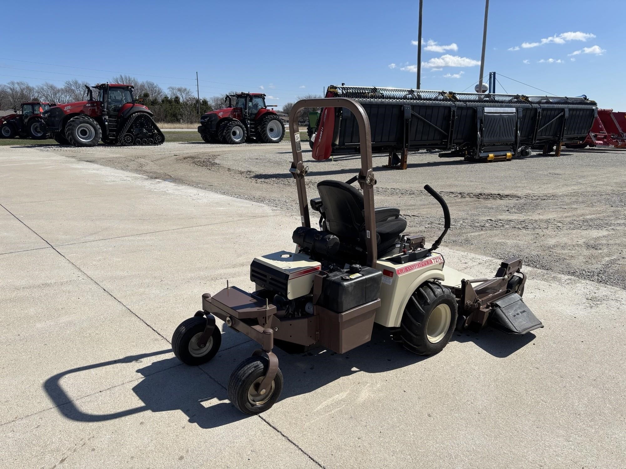 2022 Grasshopper 727T6 Lawn Mower