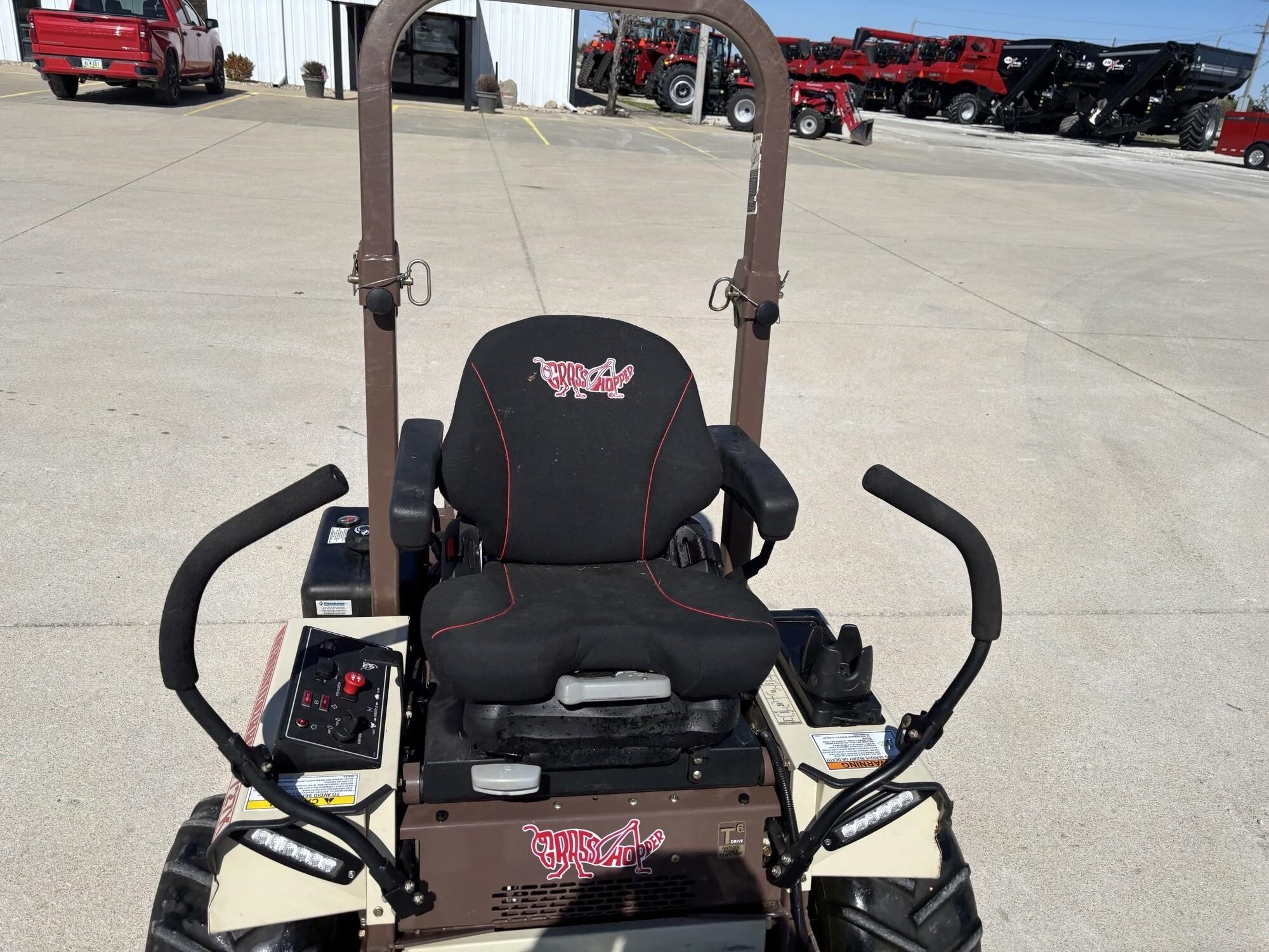 2022 Grasshopper 727T6 Lawn Mower