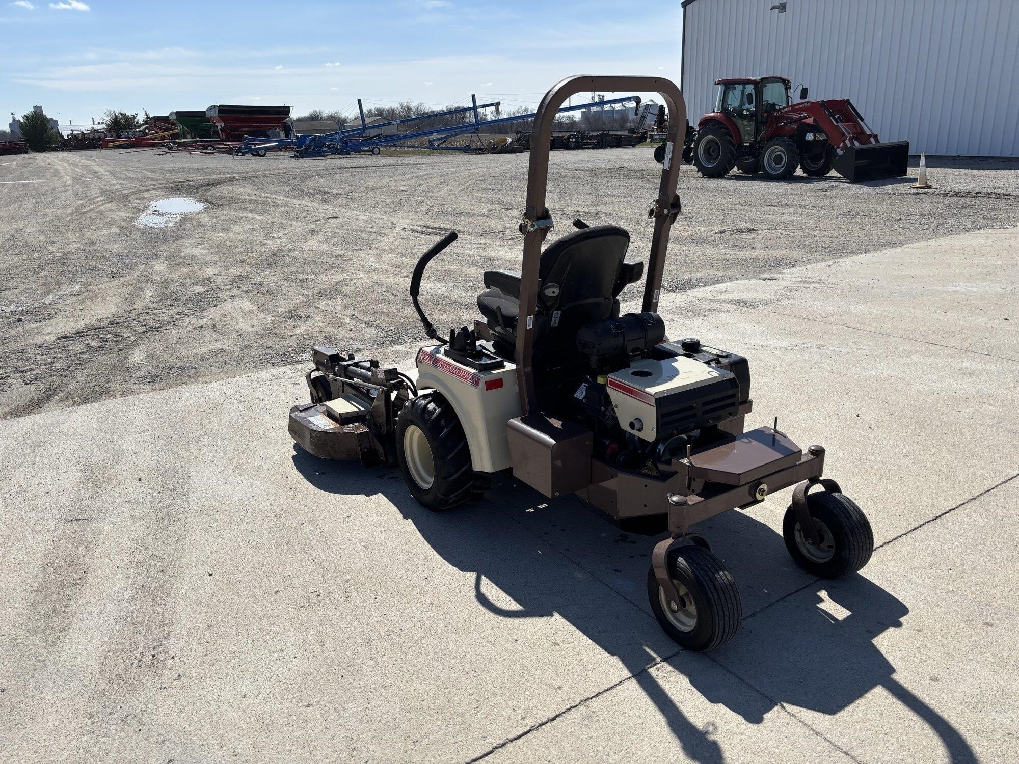 2022 Grasshopper 727T6 Lawn Mower