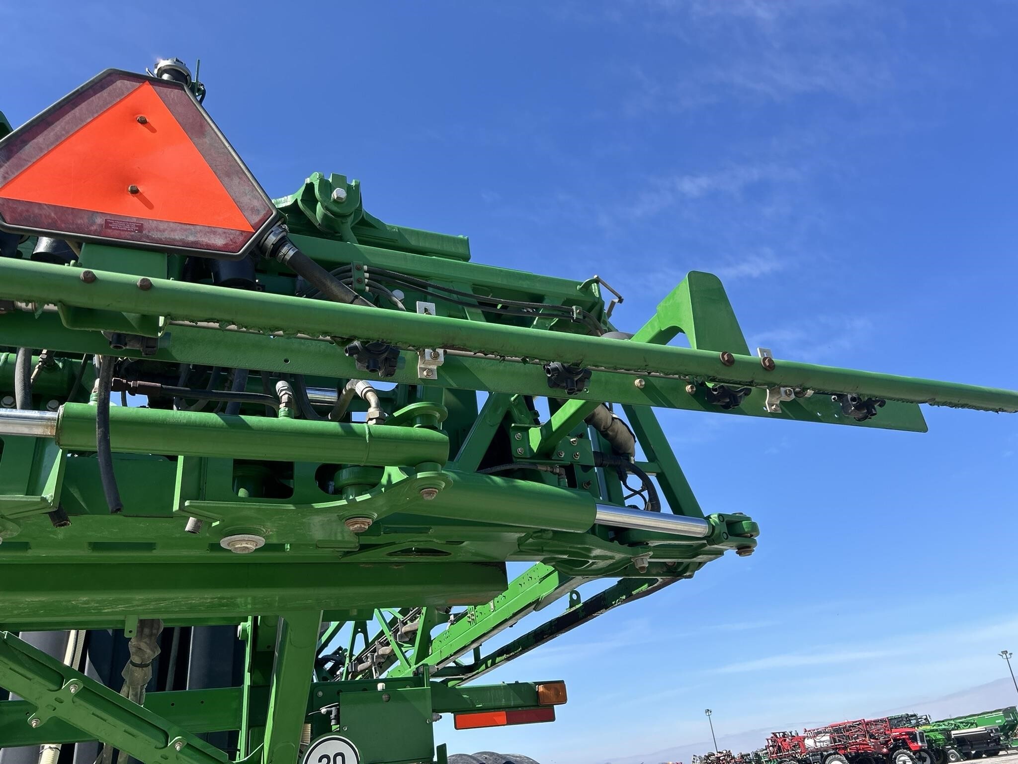 2015 John Deere R4030 Self-Propelled Sprayer
